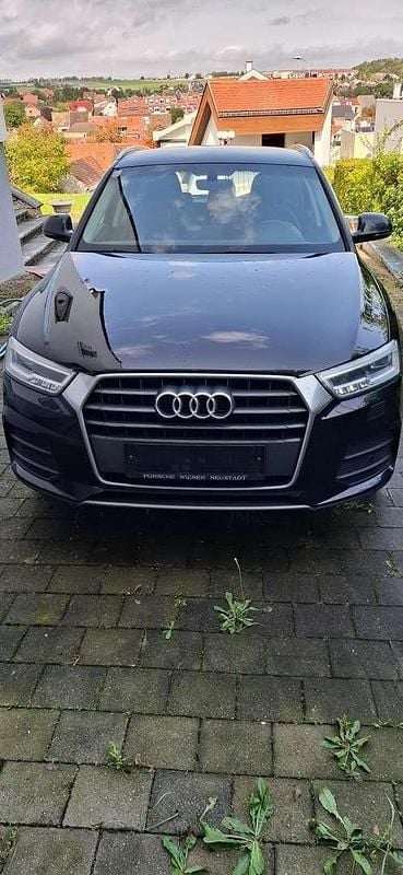 Gebraucht Audi Q3 120 PS (88 kW) 2016 Schwarz SUV