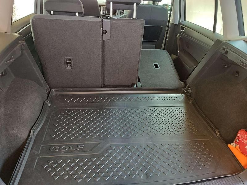 Gebraucht VW Golf VII Highline 110 PS (80 kW) 2014 Silber Limousine