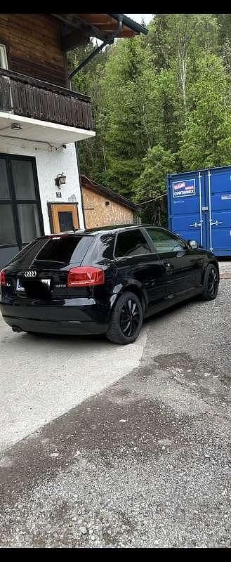 Gebraucht Audi A3 Attraction 105 PS (77 kW) 2009 Kleinwagen