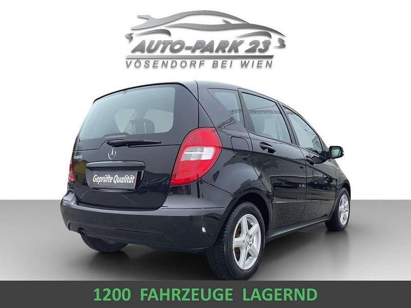 Gebraucht Mercedes A160 95 PS (69 kW) 2013 Schwarz Kleinwagen