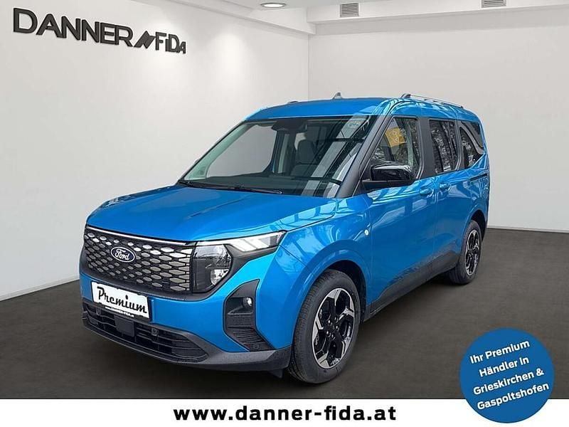 Neu Ford Tourneo Titanium 100 kW (136 PS) 2026 Kombi