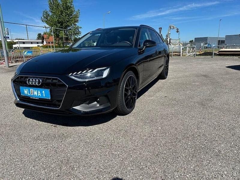 Gebraucht 2020 Audi A4 Ambiente Kombi | € 21.990 (Fairer Preis) - Bild 1/4