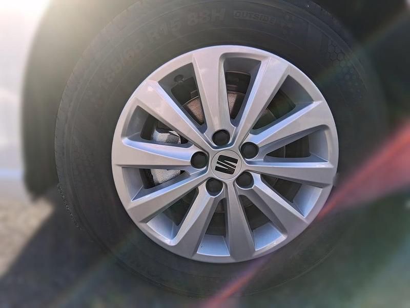 Neu Seat Ibiza Reference 95 PS (69 kW) 2025 Weiss  normal Kleinwagen