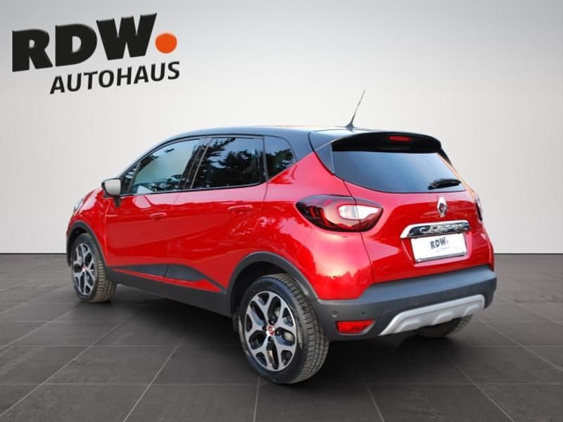 Gebraucht Renault Captur 90 PS (66 kW) 2019 Rot SUV