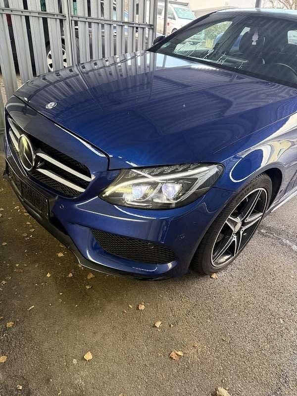 Gebraucht Mercedes C220 AMG line 170 PS (125 kW) 2018 Limousine