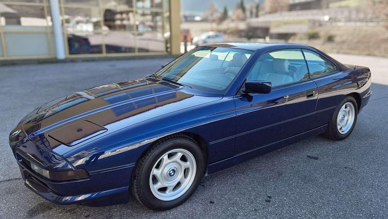Blau Gebraucht 1992 BMW 850 Coupé | € 37.500 - Bild 1/4