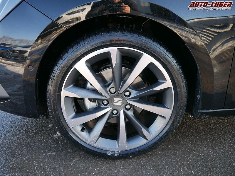 Neu Cupra Leon 150 PS (110 kW) 2025 Midnight schwarz metallic Kombi