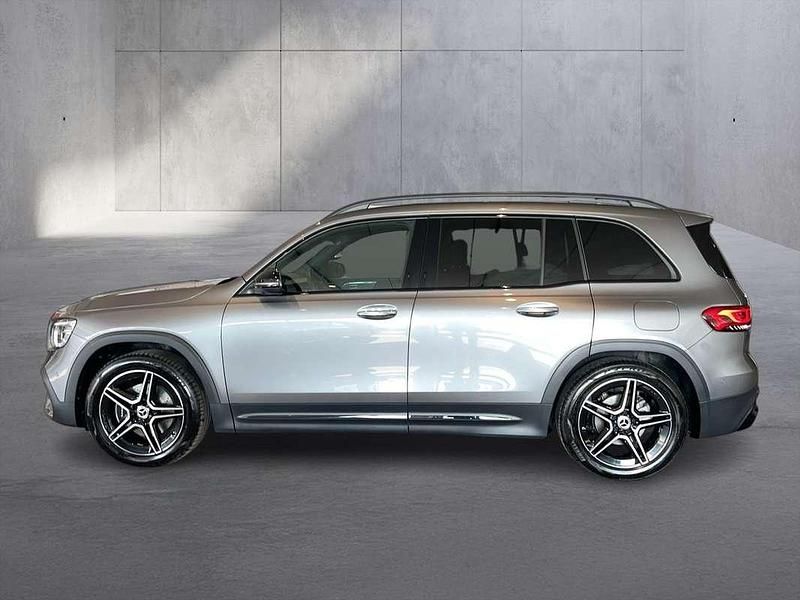 Gebraucht Mercedes GLB200 150 PS (110 kW) 2024 Hellgrau  metallicperleffekt SUV