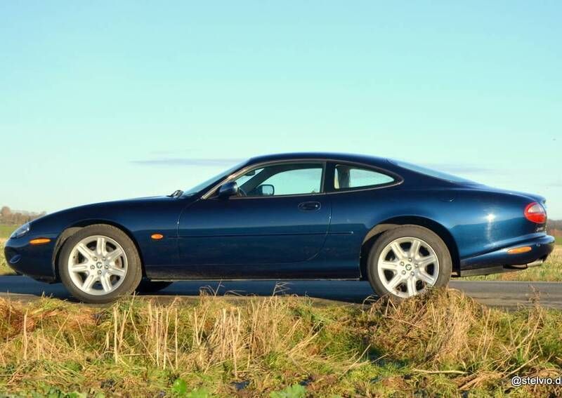 Gebraucht Jaguar XK8 284 PS (208 kW) 2000 Blau Coupé