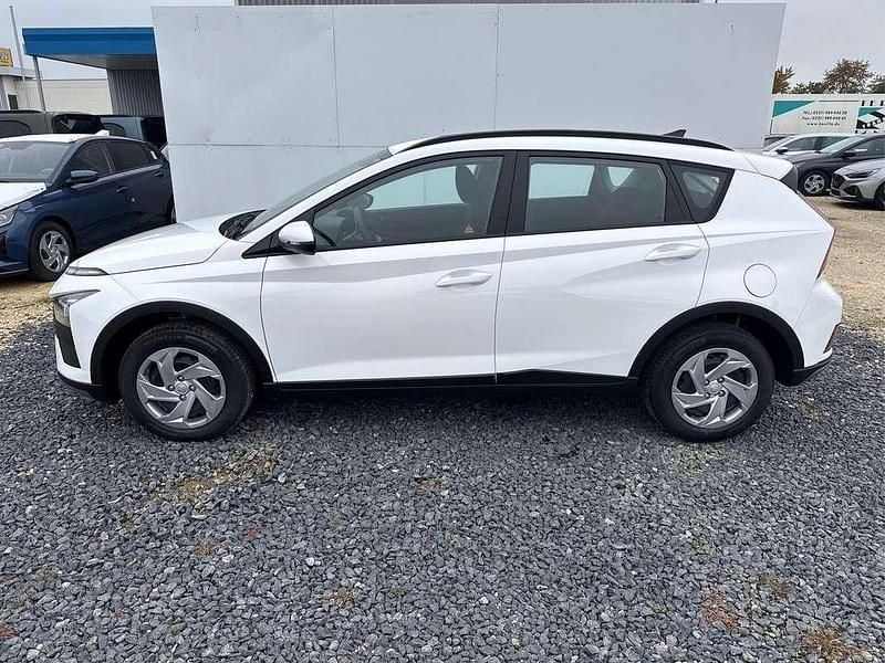 Neu Hyundai Bayon Life 77 PS (56 kW) 2025 Weiß SUV