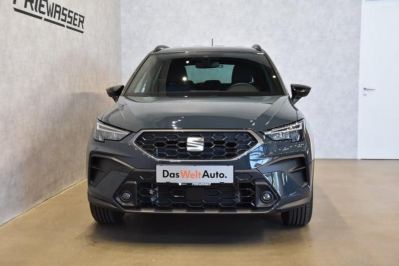Gebraucht Seat Arona Style 115 PS (84 kW) 2026 Dunkelblau  normal SUV