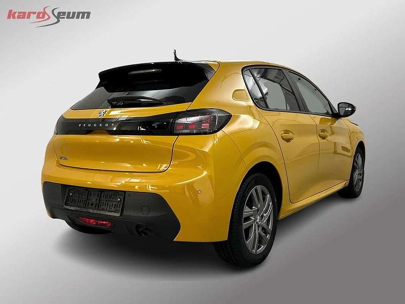 Gebraucht Peugeot 208 Active 75 PS (55 kW) 2021 Gelb Kleinwagen