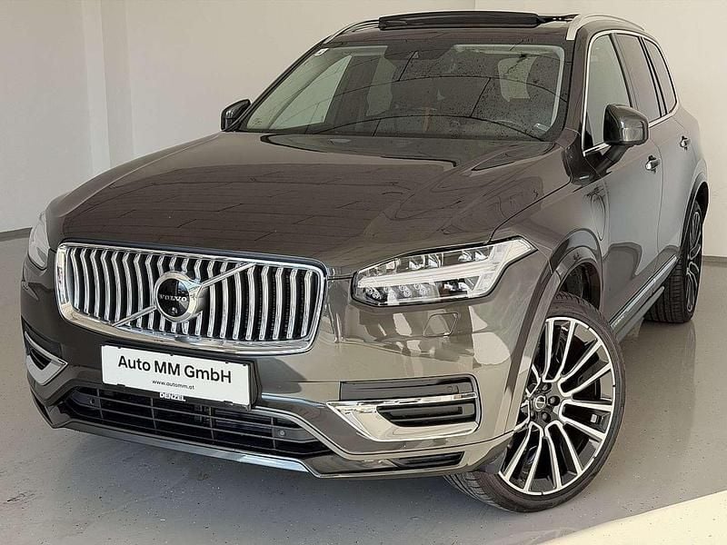 Grau Gebraucht 2022 Volvo XC90 Inscription SUV | € 48.990 (Fairer Preis) - Bild 1/4