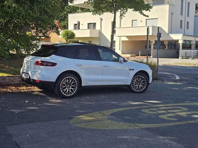Gebraucht Porsche Macan S 258 PS (189 kW) 2015 Beige SUV