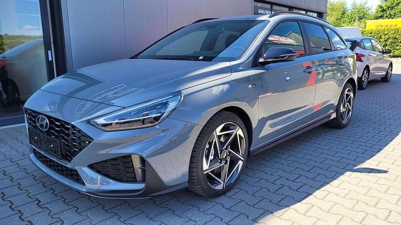 Grau Neu 2025 Hyundai i30 N Line Kombi | € 32.479 (Fairer Preis) - Bild 1/4