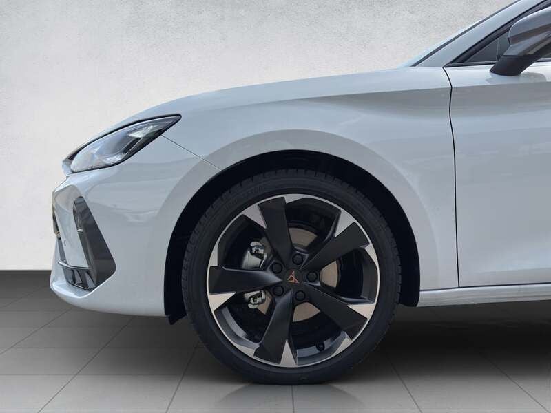 Gebraucht Cupra Leon 150 PS (110 kW) 2025 Weiss  metallic