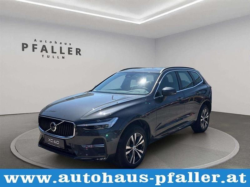 Grau Gebraucht 2022 Volvo XC60 Core SUV | € 41.790 (Guter Preis) - Bild 1/4