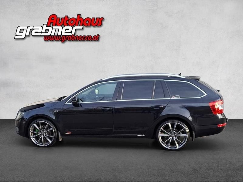 Gebraucht Skoda Octavia LAURIN & KLEMENT 184 PS (135 kW) 2014 Schwarz Kleinwagen