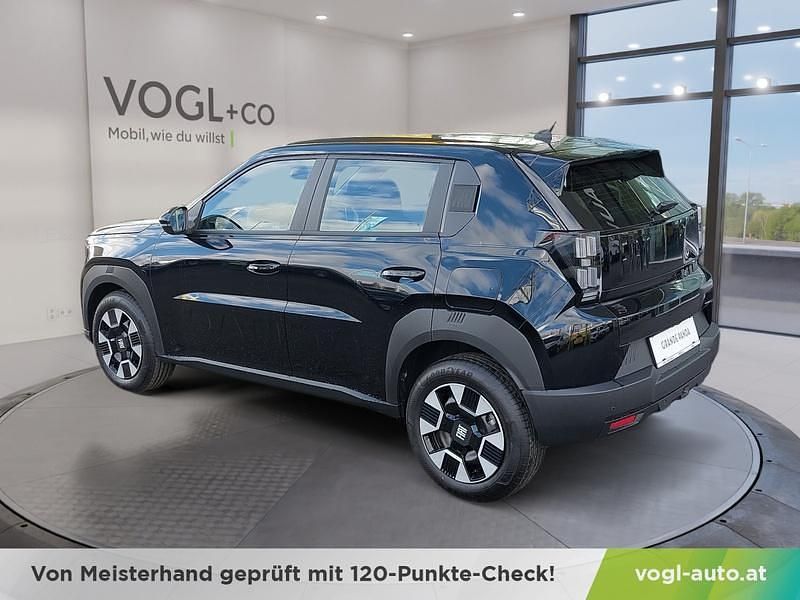 Neu Fiat Grande Panda Icon 101 PS (74 kW) 2025 Schwarz Kleinwagen