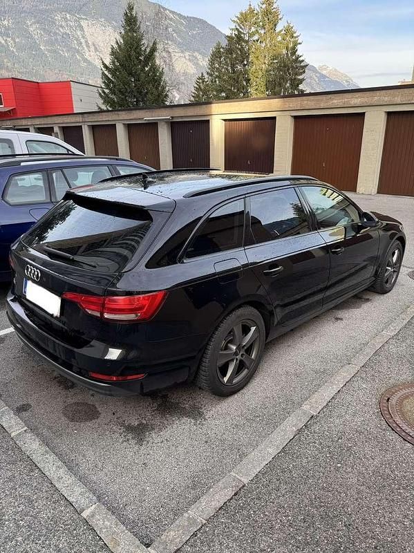 Gebraucht Audi A4 150 PS (110 kW) 2017 Schwarz Kombi