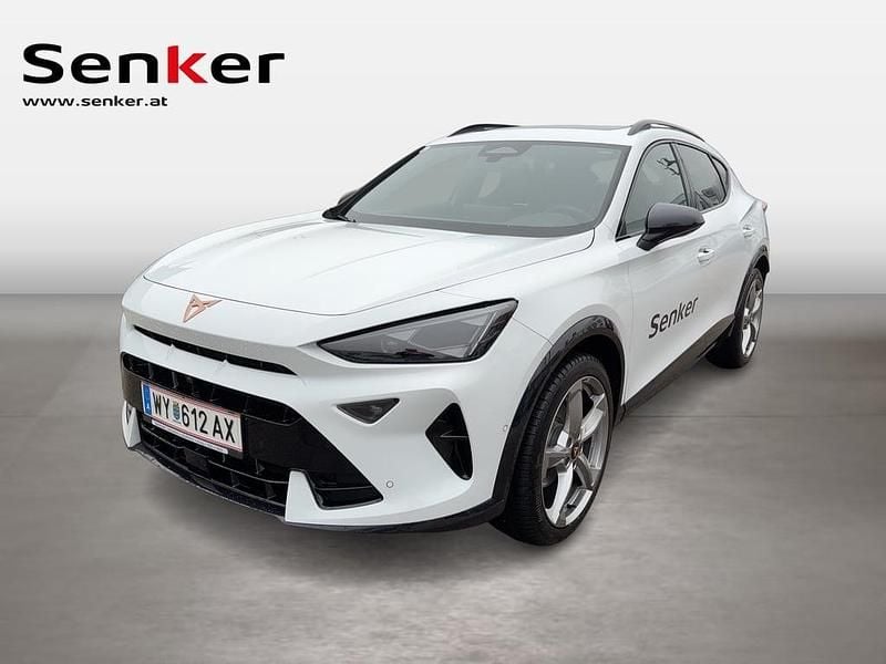 Weiss metallic Gebraucht 2025 Cupra Formentor SUV | € 45.550 (Teuer) - Bild 1/4