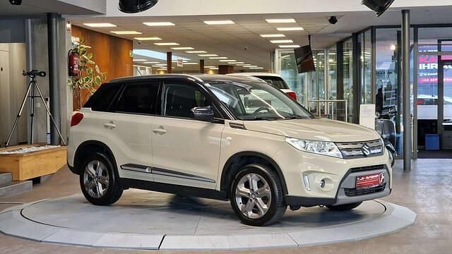 Gebraucht Suzuki Vitara GL 120 PS (88 kW) 2015 Grau SUV