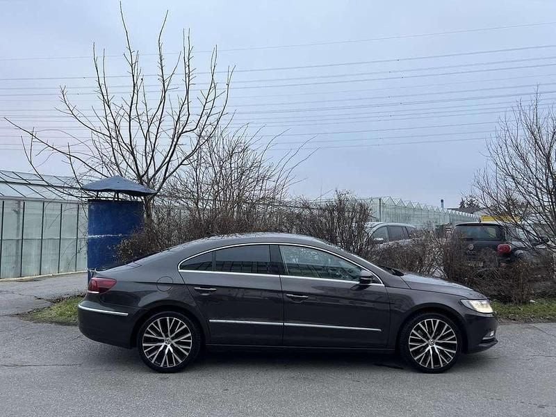 Gebraucht VW CC 140 PS (102 kW) 2012 Braun Limousine