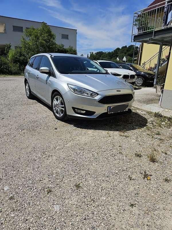 Gebraucht Ford Focus Trend 120 PS (88 kW) 2015 Kombi