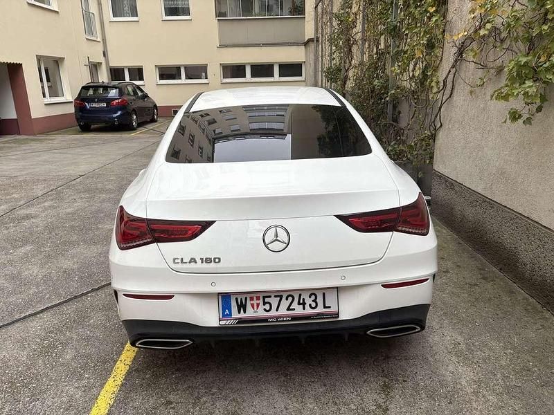 Gebraucht Mercedes CLA180 AMG line 136 PS (100 kW) 2021 Weiß Limousine