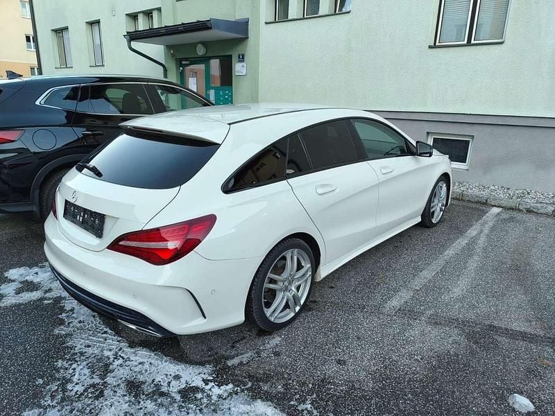 Gebraucht 2017 Mercedes CLA200 Shooting Brake Kombi | € 17.990 (Fairer Preis) - Bild 1/4