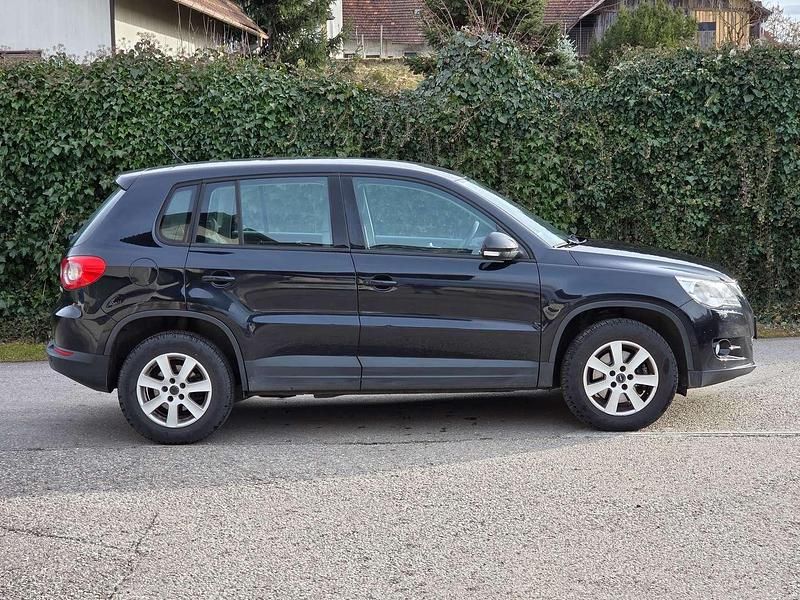 Gebraucht VW Tiguan 140 PS (102 kW) 2009 Schwarz SUV