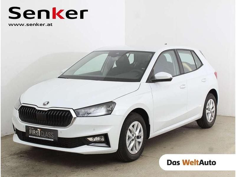 Neu Skoda Fabia Selection 95 PS (69 kW) 2025 Weiss  metallic Limousine