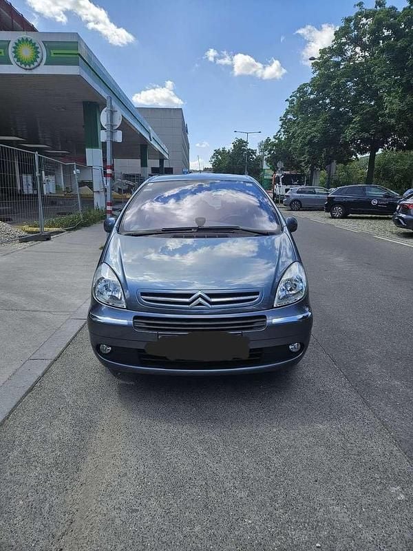 Gebraucht 2010 Citroën Xsara Picasso First Van / Kleinbus | € 4.750 - Bild 1/4