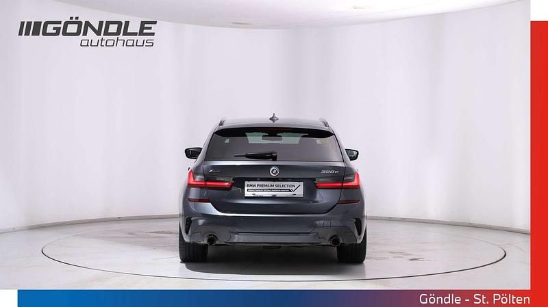 Gebraucht BMW 320e Shadowline 163 PS (119 kW) 2022 Grau Kombi