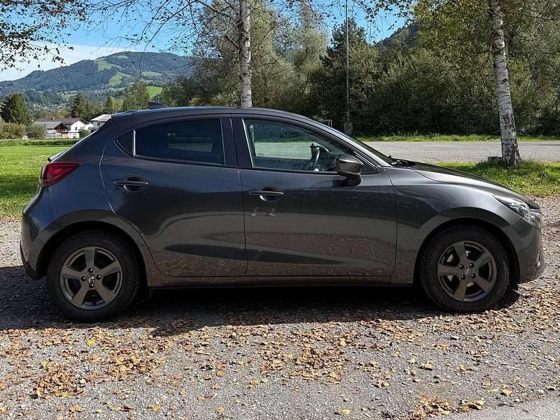 Gebraucht Mazda 2 Takumi-Line 75 PS (55 kW) 2017 Grau Limousine