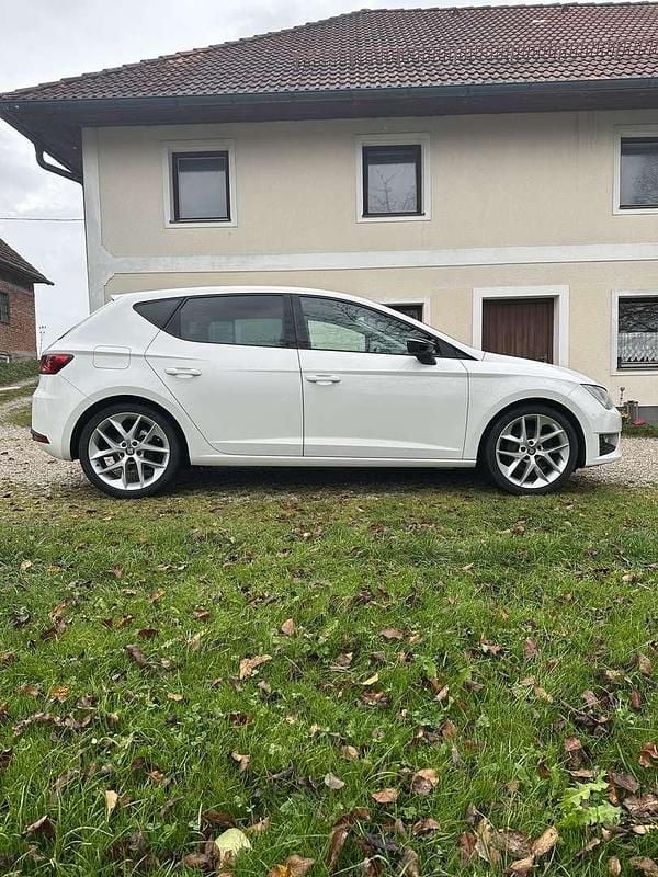 Gebraucht Seat Leon FR 140 PS (102 kW) 2013 Limousine