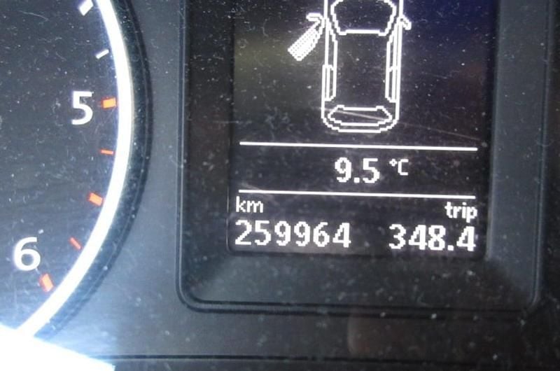 Gebraucht VW Tiguan 140 PS (102 kW) 2010 Schwarz  metallicperleffektno SUV