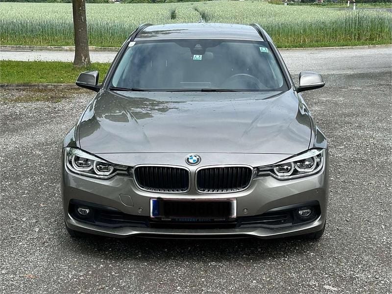 Gebraucht BMW 320 Efficient Dynamics 163 PS (119 kW) 2019 Beige Kombi