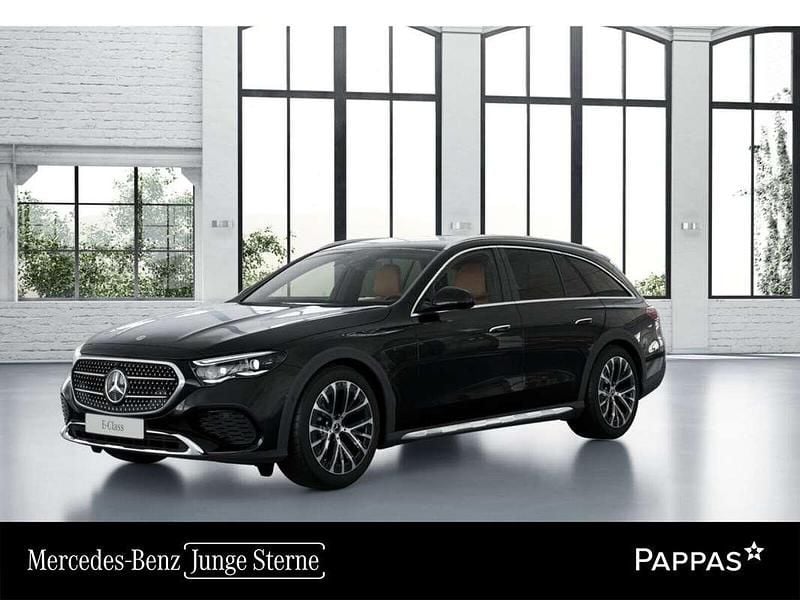 Gebraucht Mercedes E300 313 PS (230 kW) 2025 Obsidianschwarz metallic Kombi
