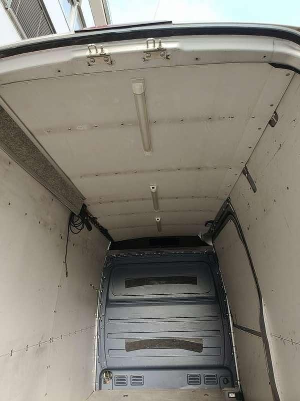 Gebraucht Mercedes Sprinter 163 PS (119 kW) 2010 Silber Van