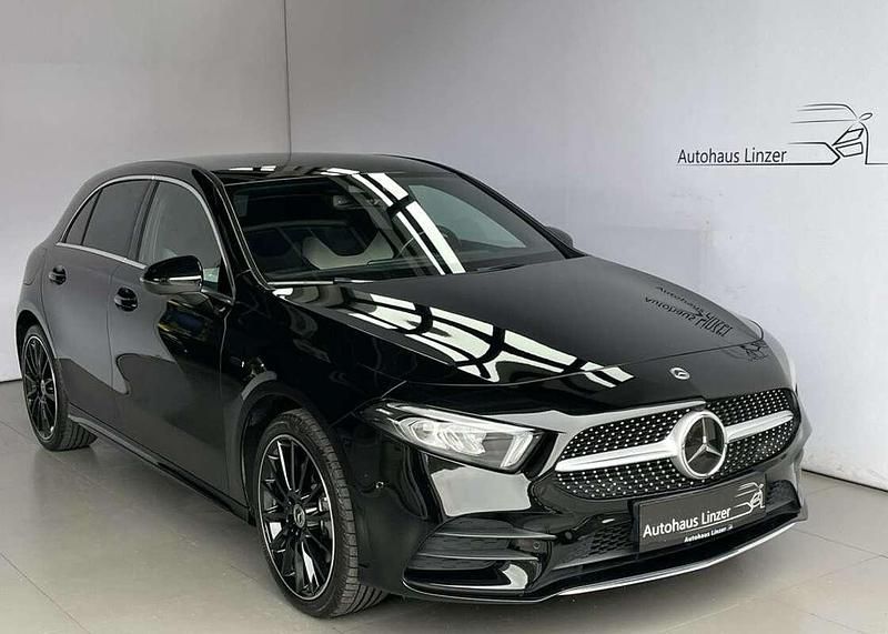 Schwarz Gebraucht 2021 Mercedes A250 AMG Limousine | € 29.890 (Etwas zu teuer) - Bild 1/4