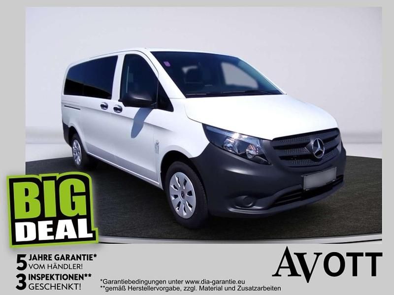 Weiß Gebraucht 2024 Mercedes Vito Van | € 46.500 (Etwas zu teuer) - Bild 1/4