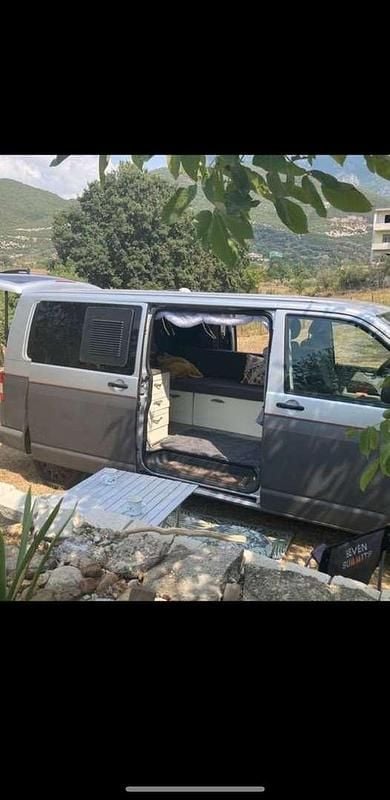 Gebraucht VW T5 Comfortline 102 PS (75 kW) 2011 Van