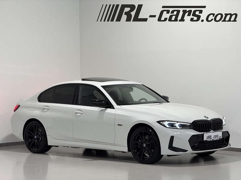 Gebraucht BMW 320e M Sport 204 PS (150 kW) 2022 Weiß Limousine