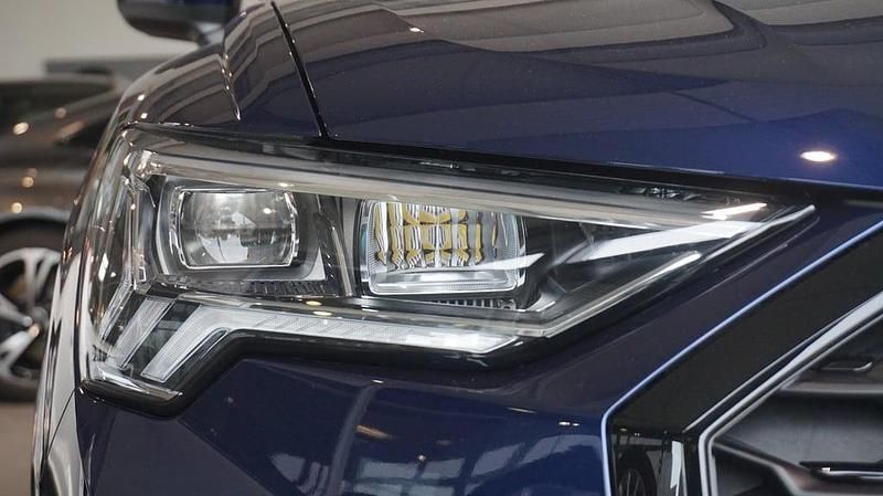 Gebraucht Audi e-tron Sportback S-Line 180 kW (245 PS) 2022 Mittelblau  metallic SUV