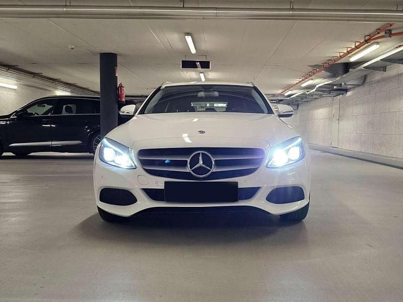 Gebraucht Mercedes C200 136 PS (100 kW) 2018 Weiß Kombi