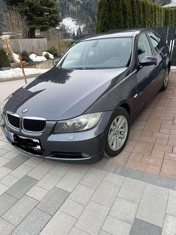 Gebraucht BMW 318 121 PS (88 kW) 2006 Limousine