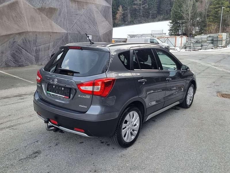 Gebraucht Suzuki SX4 S-Cross 111 PS (81 kW) 2019 Grau SUV