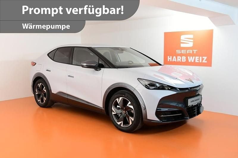 Silber normal Gebraucht 2025 Cupra Tavascan SUV | € 38.740 (Superpreis) - Bild 1/4