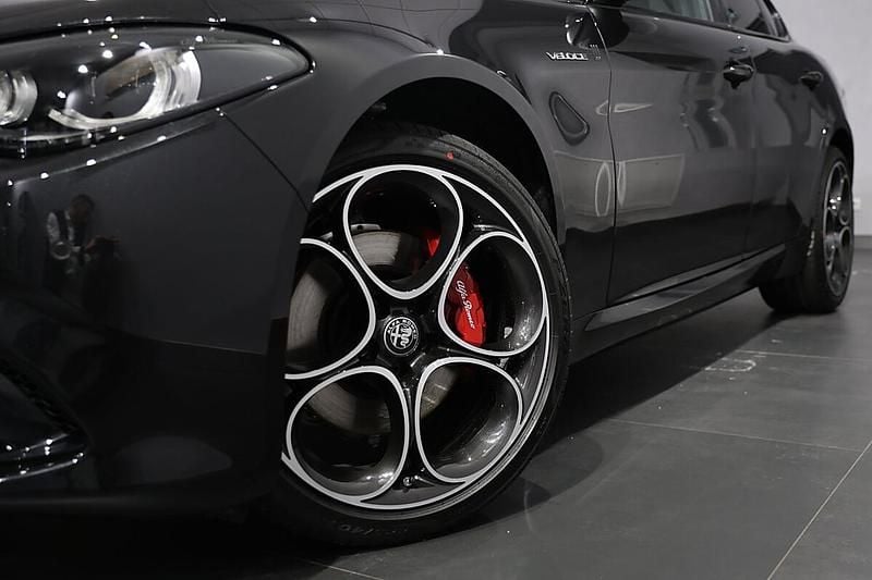 Neu Alfa Romeo Giulia Veloce 280 PS (205 kW) 2026 Schwarz Limousine